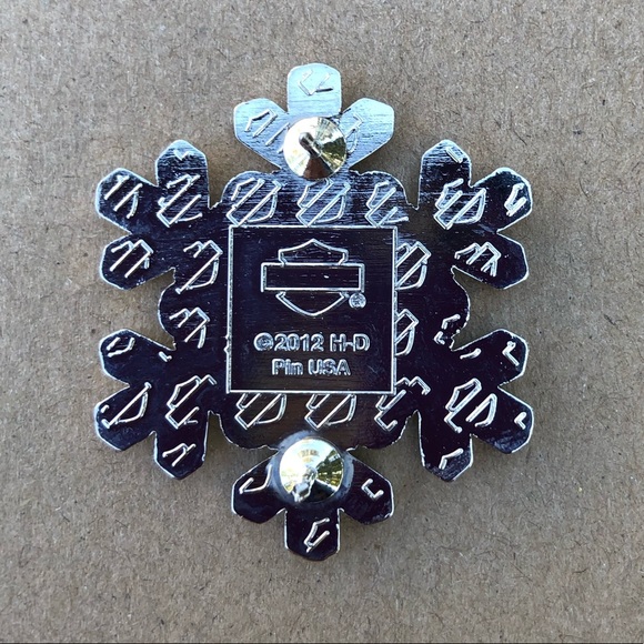 Motorcycle snowflake pin - Picture 3 of 4